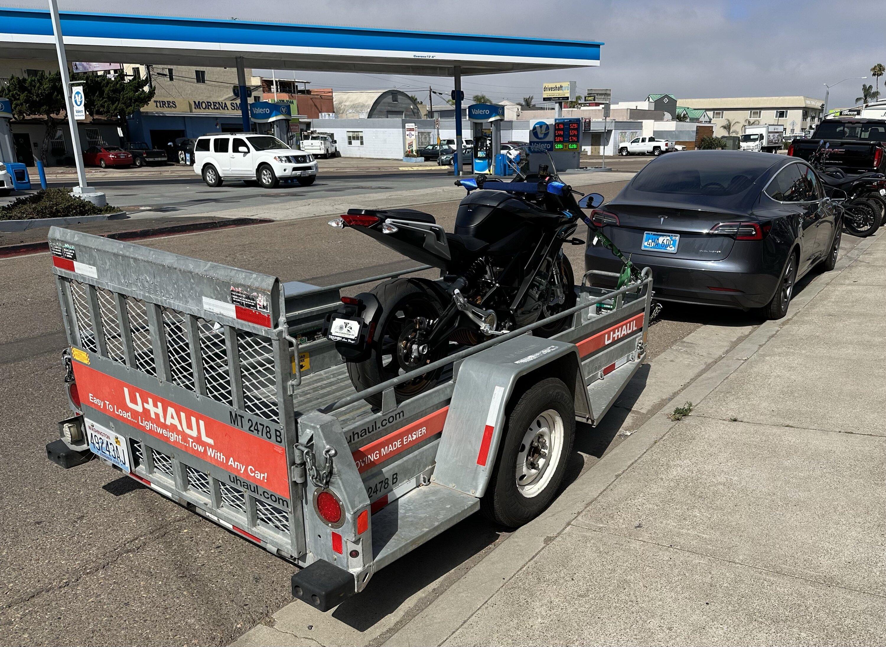 Cybercab Robotaxi Towing my new Zero electric bike with the Tesla 1692632468588