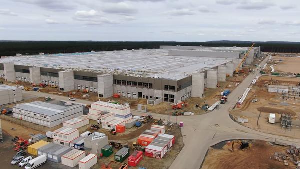 Cybercab Robotaxi German Documentary Points To Issues At Tesla Gigafactory In Grünheide 1_198a099d-4568-482e-bfb0-6cf83d4779ba_600x600