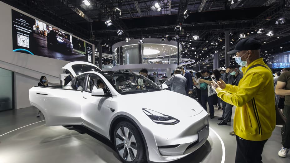 Cybercab Robotaxi Tesla to ‘recall’ nearly 300,000 China-made Model 3 and Model Y vehicles 9064826-gettyimages-1232553434-CHINA_SHANGHAI_AUTO