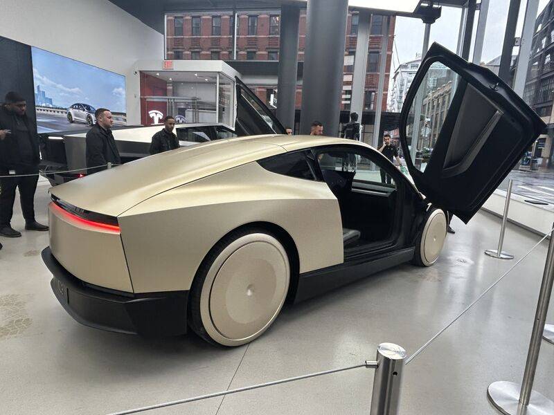 Cybercab Robotaxi Cybercab arrives in NYC! cybercab nyc tesla showroom 1