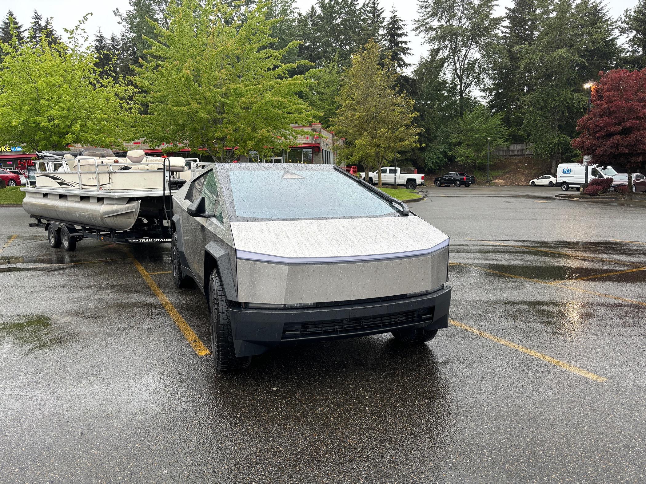 Cybercab Robotaxi Let's see your Cybertruck towing Electric Boats or Any Boats IMG_4405