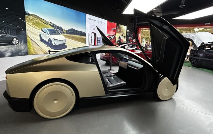 CyberCab on display at Bellevue Square Tesla